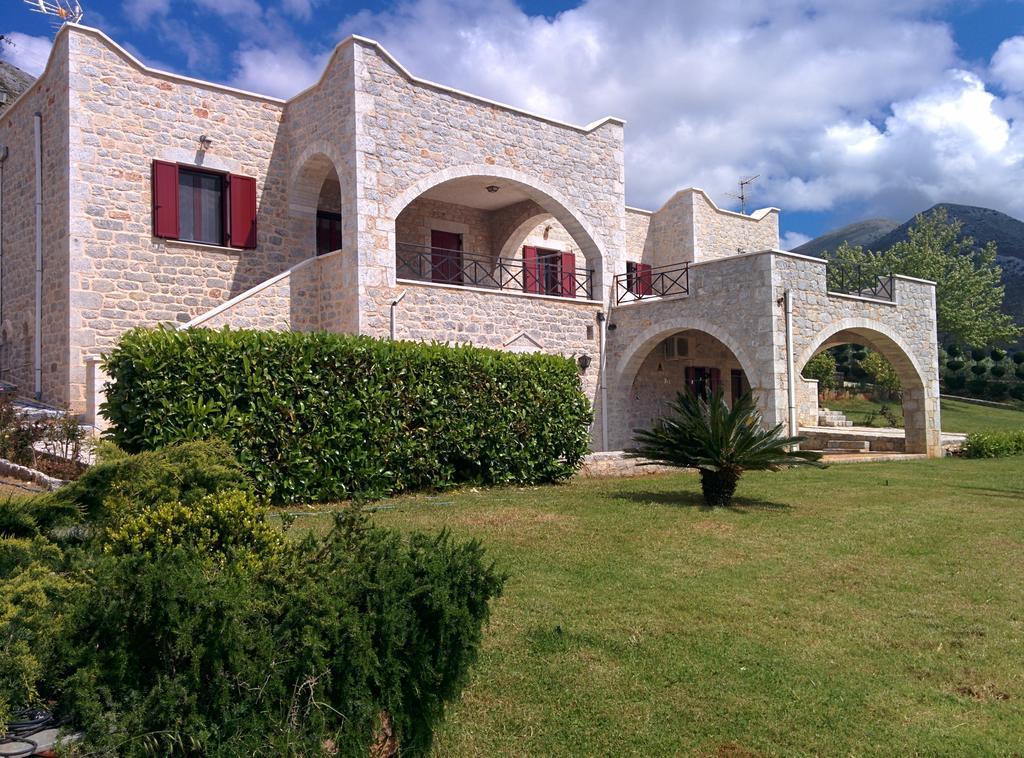 Sophia Mina Green Villa Rom bilde